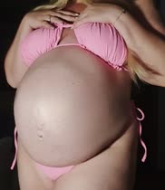 What are you doing if a pregnant woman grabs your bulge in the pool?ðŸ˜ðŸ’¦