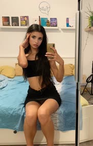 I'm 18yo small brunette with cute face
