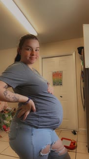 Last call for pregnancy content, 5 min labor video up for grabsðŸ˜˜ðŸ¤­ 39 weeks pregnant!ðŸ™ˆ