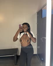 Iâ€™m so horny at the gym