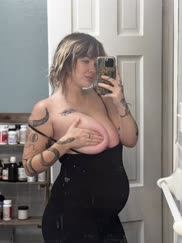 Every emoji will witness my naked body
