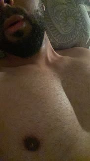 33 M UK hung verbal athletic hairy dom top daddy looking to cumâ€¦hmu on SC - riz1.narma