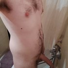 Was sagt ihr zu einer heiÃŸen Dusche mit mir ? ðŸ˜‰[m]