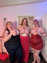 Whats better than 1 bbw... Three! Duh