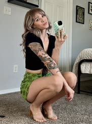 You wonâ€™t find any panties under this skirt (f)