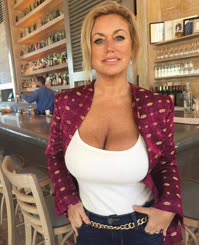 DoIqualifytobeahotmom 