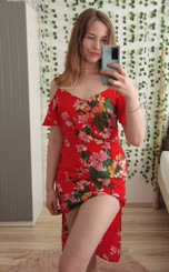 Feminineredsundress F 