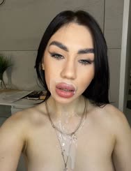 Lingerie Queen: My Boobs and My Necklace