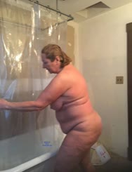 hot mature in shower 