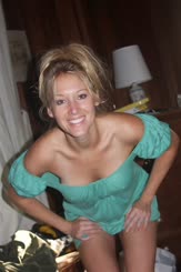 Slutty amateur wife pics - pic of 