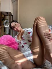 my ass is so fuckable that you can see it from the front