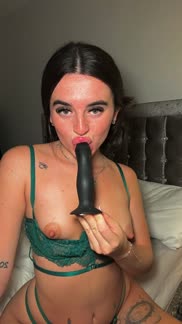 These titties deserve your warm load all over them ;) FREE OF!