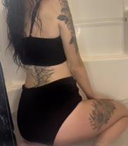 Cant wear a thong everyday