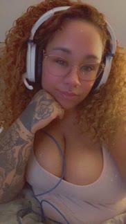 Where can I find my gamer girlfriend? ðŸ¥¹ðŸ‘‰ðŸ‘ˆâ¤ï¸