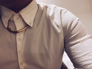 How to wear gold chains better?