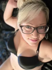 Come home to this milf ready for youâ€¦ you take off the bra though