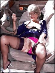 Granny Grandma Old Ladies, Legs Open Waiting -  Pics | 