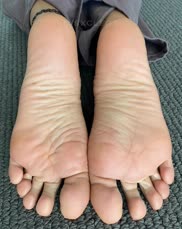 Alluring soles