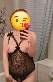 My husband gift me this, im not sure it fits me. Wdyt?