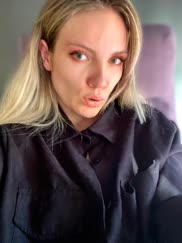 Looking for a virtual girlfriend? Friend's experienceðŸ’‹