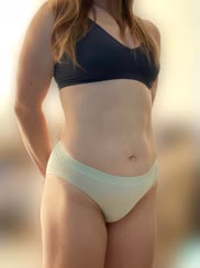 A little tummy today (f)