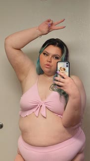 love my new pink bikini ðŸ¥°