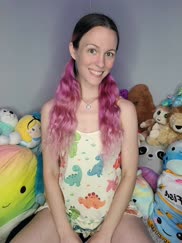 Feeling cute [F]