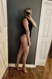 Early 30â€™s fitness instructor at your gym. [f]