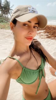 Imagine fucking this young babe everyday