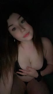 Kiss my lips..the ones in between my legs