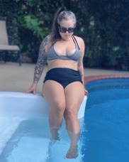 I heard you like thick MILFs, is it true?