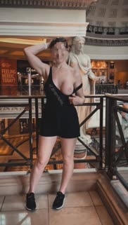 The statue in the background gave me inspiration