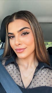 Can a Persian brown girl serve you with her lips?