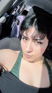 Omw to a hike (f36)
