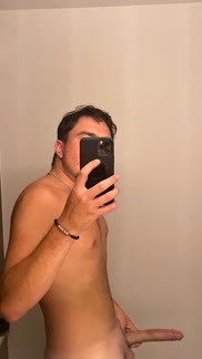 Jemand lust vor mich zu knien? (M23)