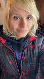 Hi! Hope everyone is having a good Monday! Getting chilly out there!