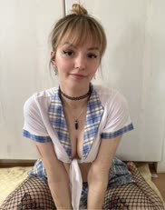 (F) Iâ€™m a good girlâ€¦ promise ðŸ™Š