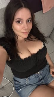 [f]eeling pretty got tonight!