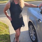 This married MILF loves dating younger hung guys!