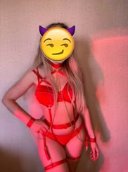 Do you like that im petite with big tits ? (ðŸ”¥ discount on sexting)